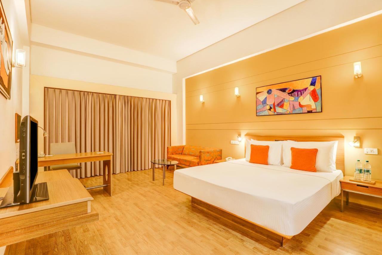 Lemon Tree Hotel, East Delhi Mall, Kaushambi Ghaziabad Ngoại thất bức ảnh