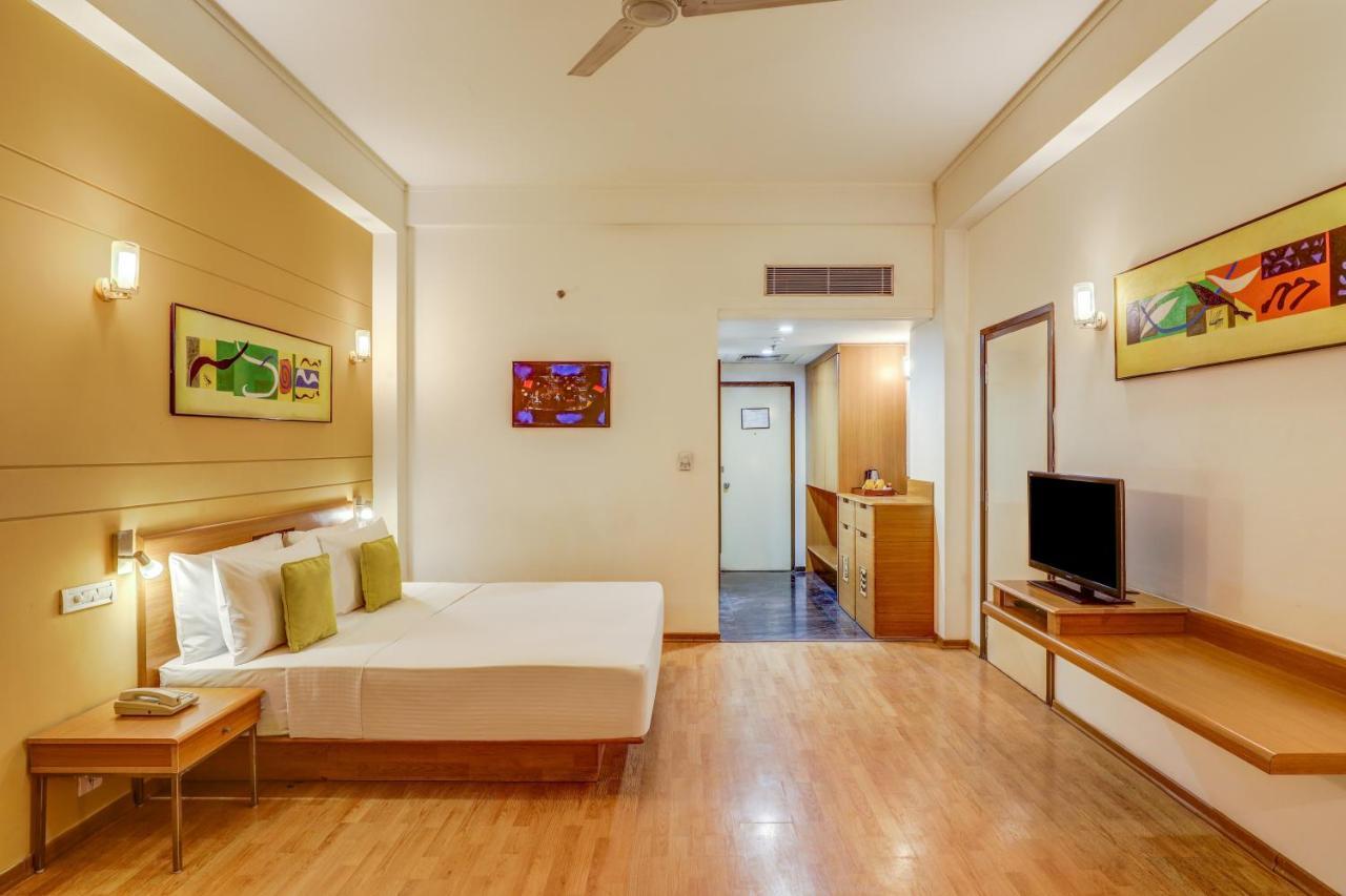 Lemon Tree Hotel, East Delhi Mall, Kaushambi Ghaziabad Ngoại thất bức ảnh