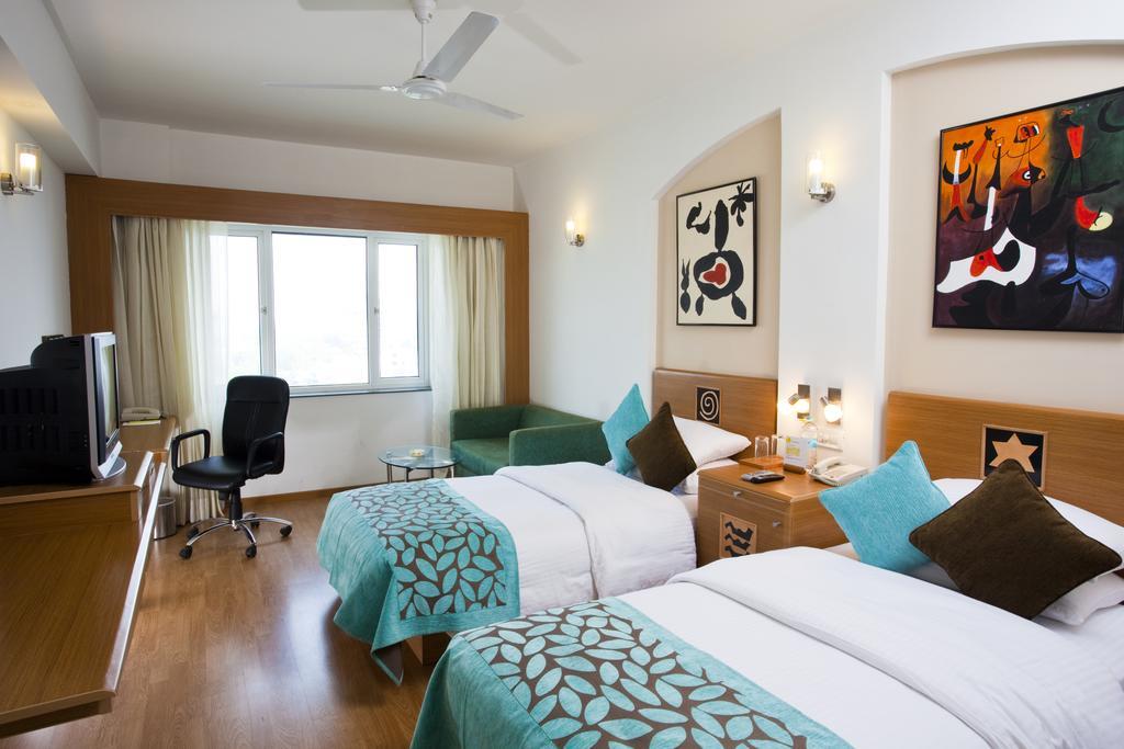 Lemon Tree Hotel, East Delhi Mall, Kaushambi Ghaziabad Ngoại thất bức ảnh
