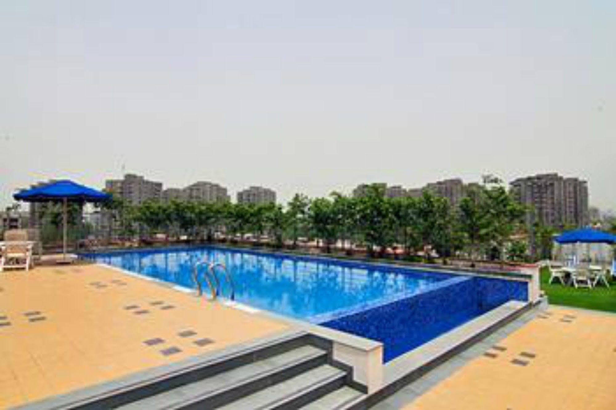 Lemon Tree Hotel, East Delhi Mall, Kaushambi Ghaziabad Ngoại thất bức ảnh