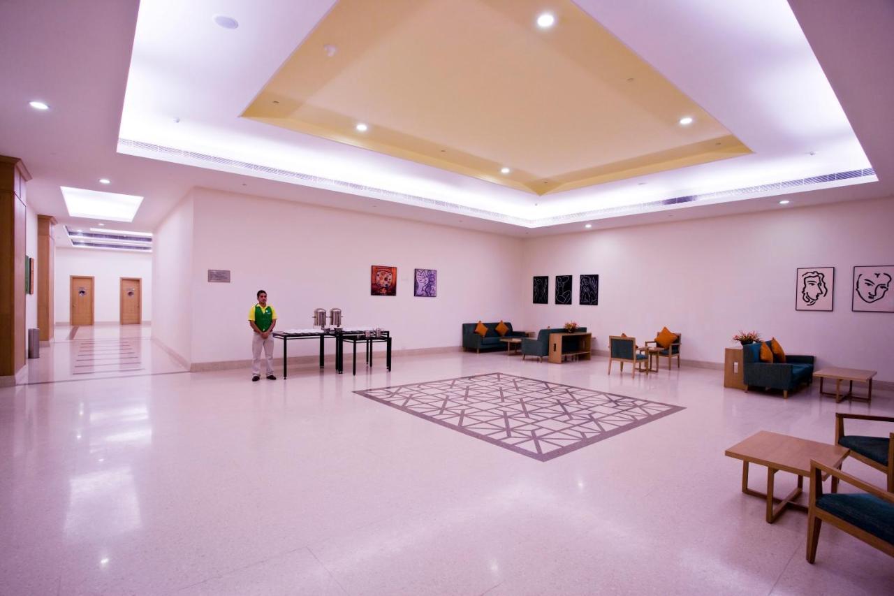 Lemon Tree Hotel, East Delhi Mall, Kaushambi Ghaziabad Ngoại thất bức ảnh